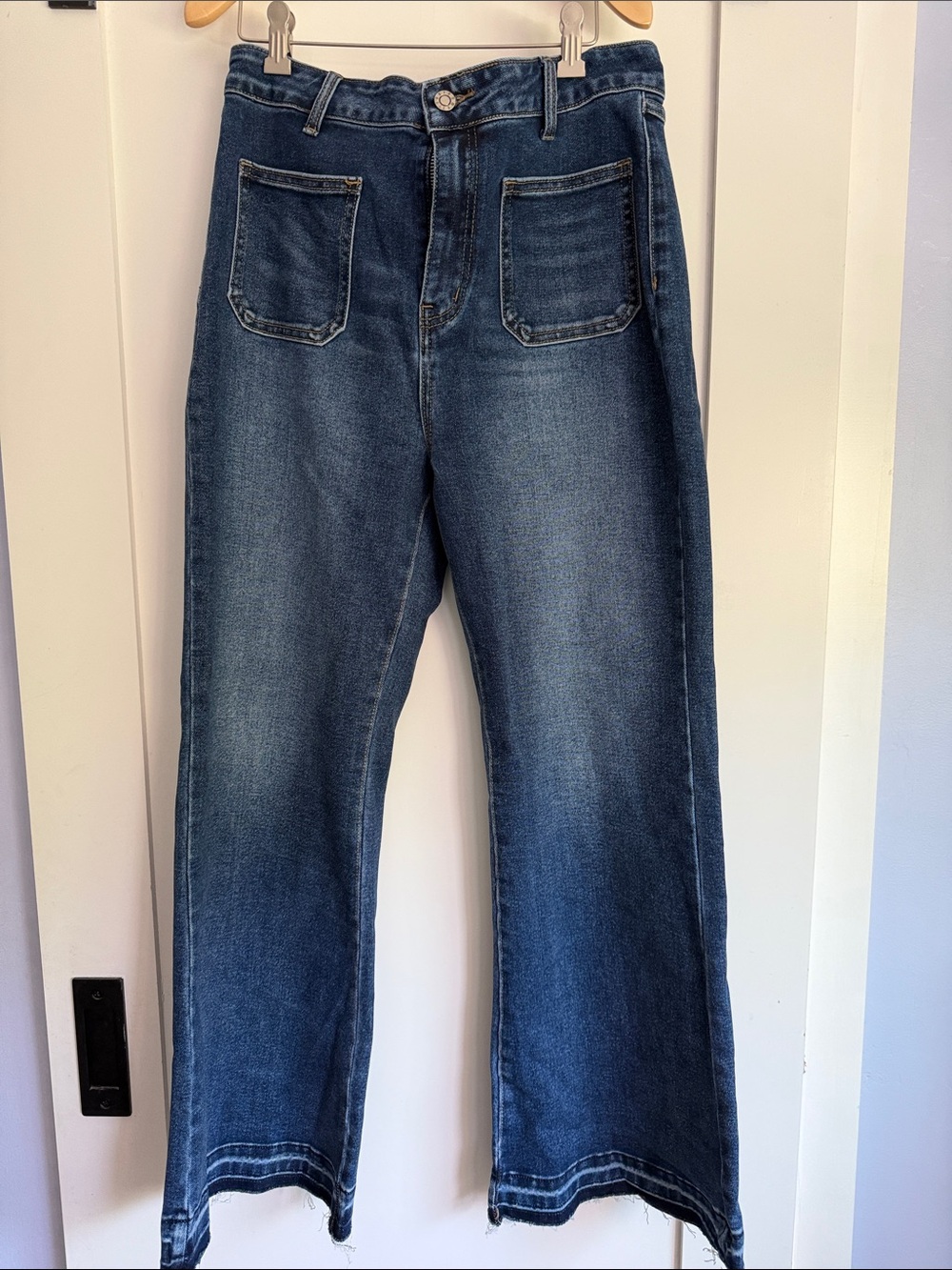 Cupshe Dark Blue High-Waist flare Leg Jeans